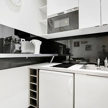 Cmg Republique / Temple *
