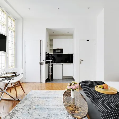 Apartment Cmg Republique / Temple *